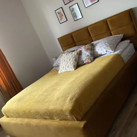 Lu Apartmán Osvětim