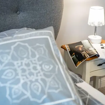 Lu Apartment